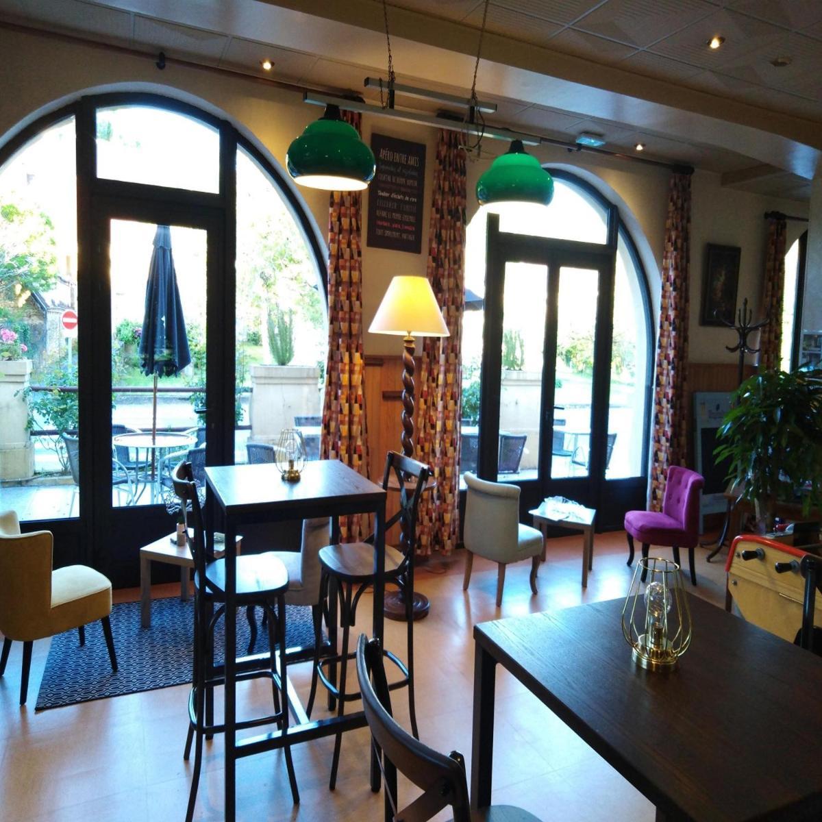 Hotel Du Pont Et Restaurant A Grolejac Екстер'єр фото